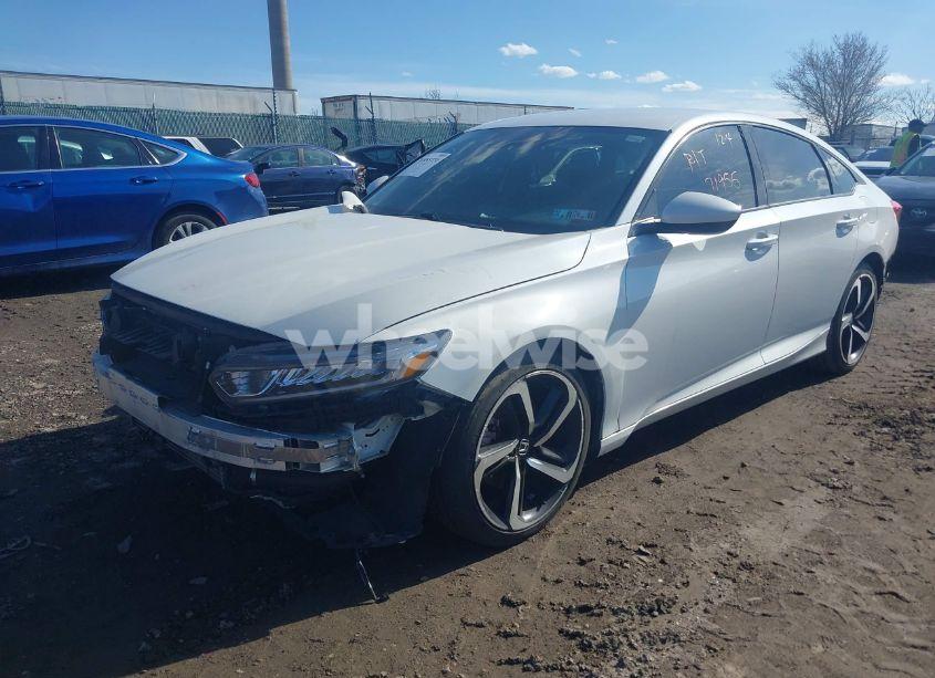 Photo 2 of 2020 Honda Accord SPORT (VIN 1HGCV1F38LA136723)