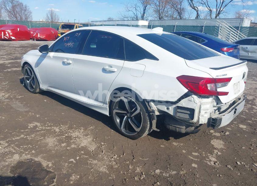 Photo 3 of 2020 Honda Accord SPORT (VIN 1HGCV1F38LA136723)