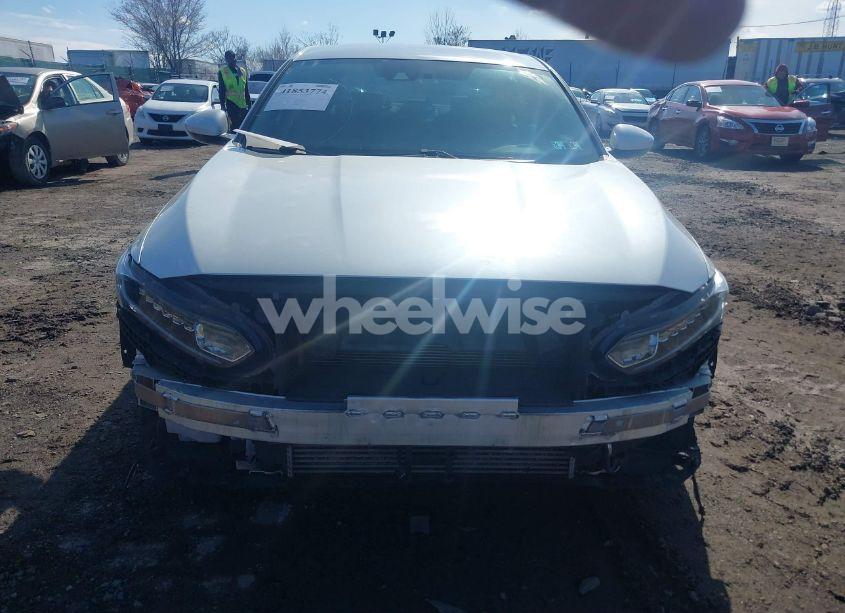 Photo 6 of 2020 Honda Accord SPORT (VIN 1HGCV1F38LA136723)