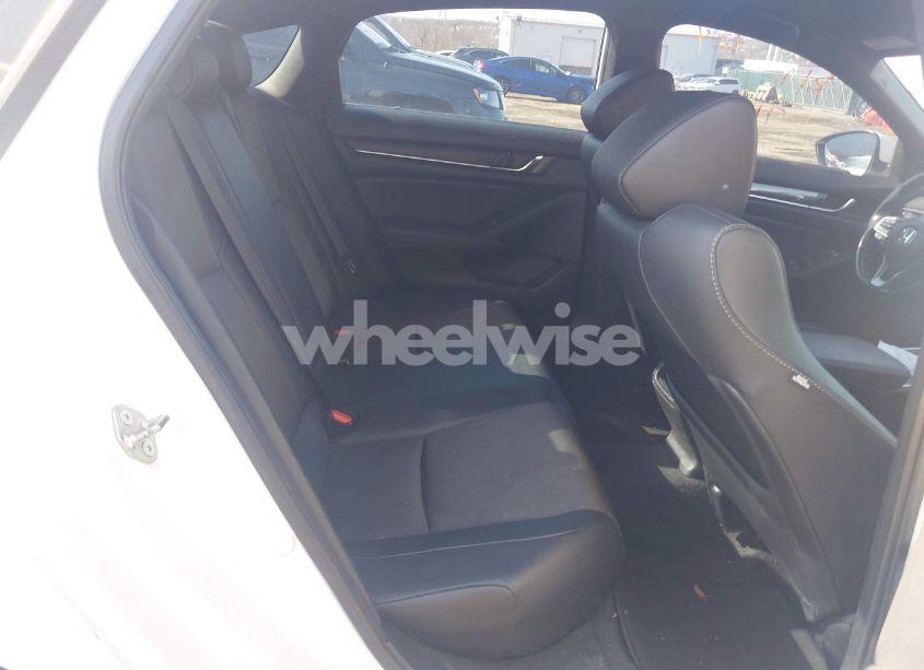 Photo 8 of 2020 Honda Accord SPORT (VIN 1HGCV1F38LA136723)