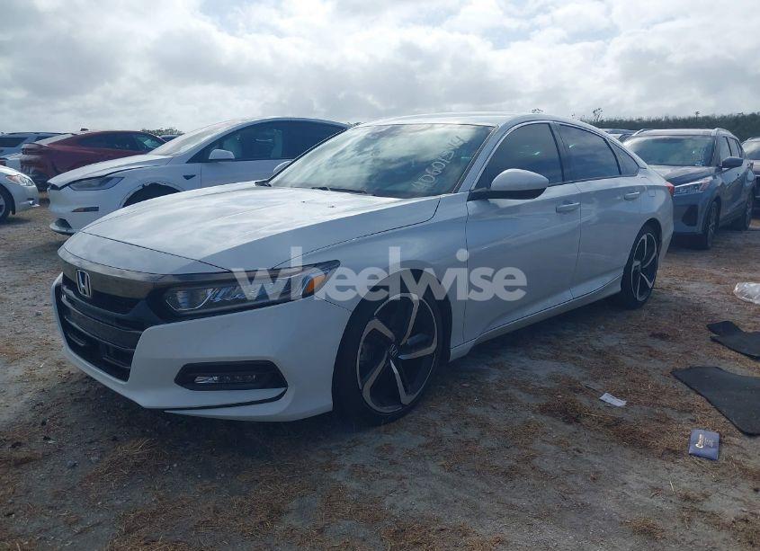 Photo 2 of 2020 Honda Accord SPORT (VIN 1HGCV1F38LA143848)