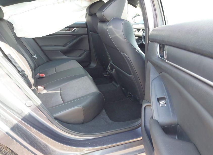 Photo 8 of 2020 Honda Accord SPORT (VIN 1HGCV1F38LA146281)