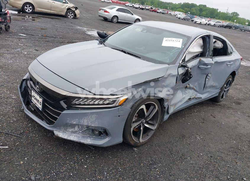 Photo 2 of 2021 Honda Accord SPORT (VIN 1HGCV1F38MA099805)
