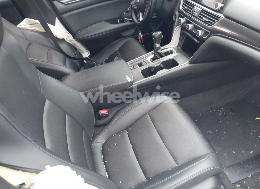 Photo 5 of 2021 Honda Accord SPORT (VIN 1HGCV1F38MA099805)