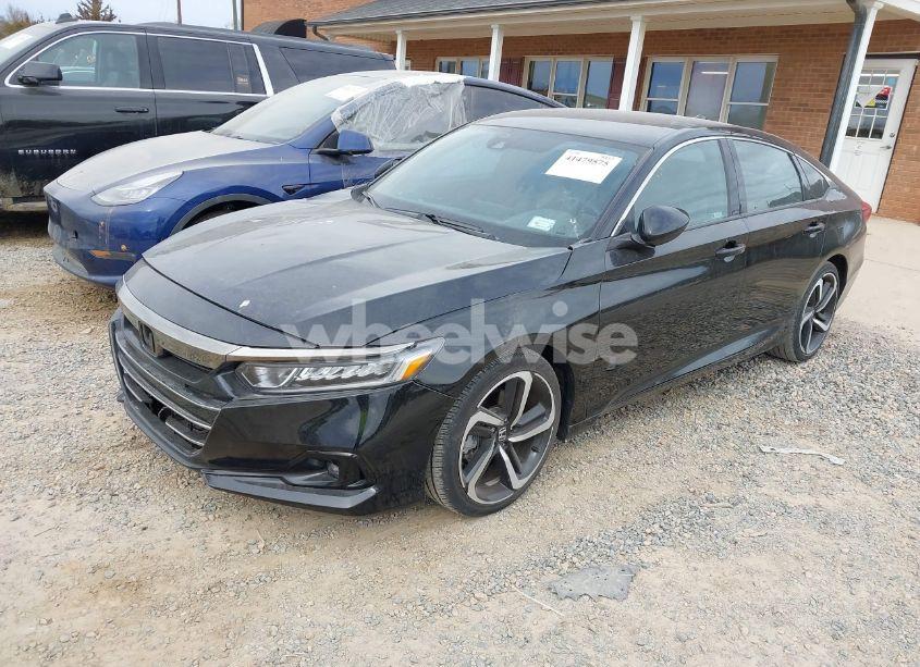 Photo 2 of 2021 Honda Accord SPORT (VIN 1HGCV1F38MA102346)