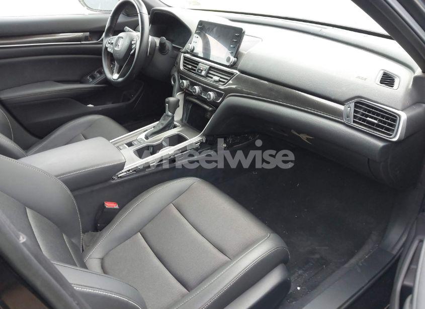 Photo 5 of 2021 Honda Accord SPORT (VIN 1HGCV1F38MA102346)