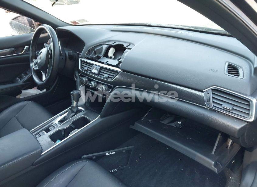 Photo 5 of 2021 Honda Accord SPORT (VIN 1HGCV1F38MA124816)