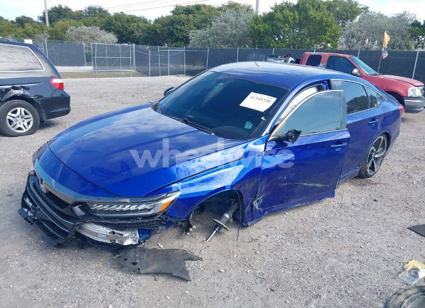 Photo 2 of 2022 Honda Accord SPORT (VIN 1HGCV1F38NA010770)