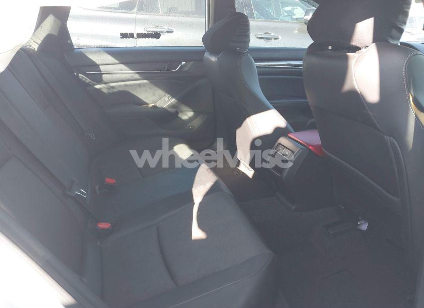 Photo 8 of 2022 Honda Accord SPORT (VIN 1HGCV1F38NA043588)