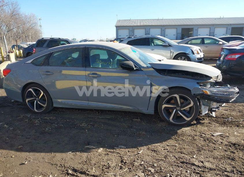 Photo 14 of 2022 Honda Accord SPORT (VIN 1HGCV1F38NA066319)