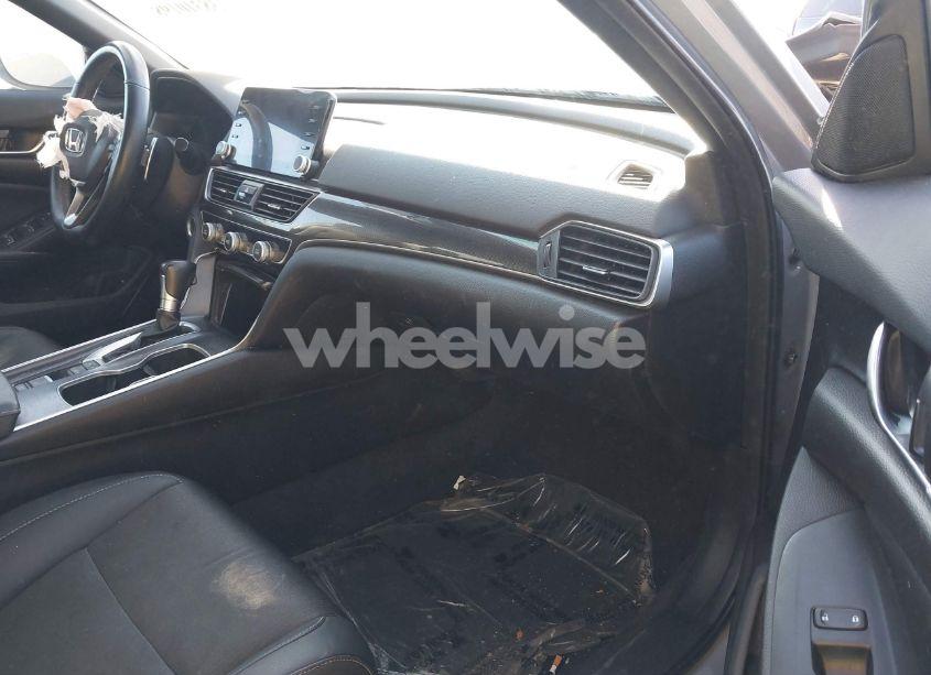 Photo 5 of 2022 Honda Accord SPORT (VIN 1HGCV1F38NA066319)