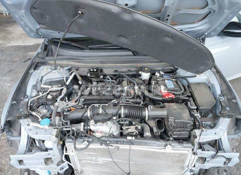 Photo 10 of 2022 Honda Accord SPORT (VIN 1HGCV1F38NA072539)