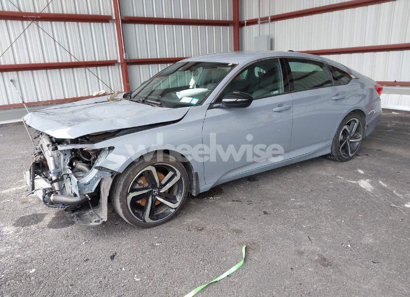Photo 2 of 2022 Honda Accord SPORT (VIN 1HGCV1F38NA072539)
