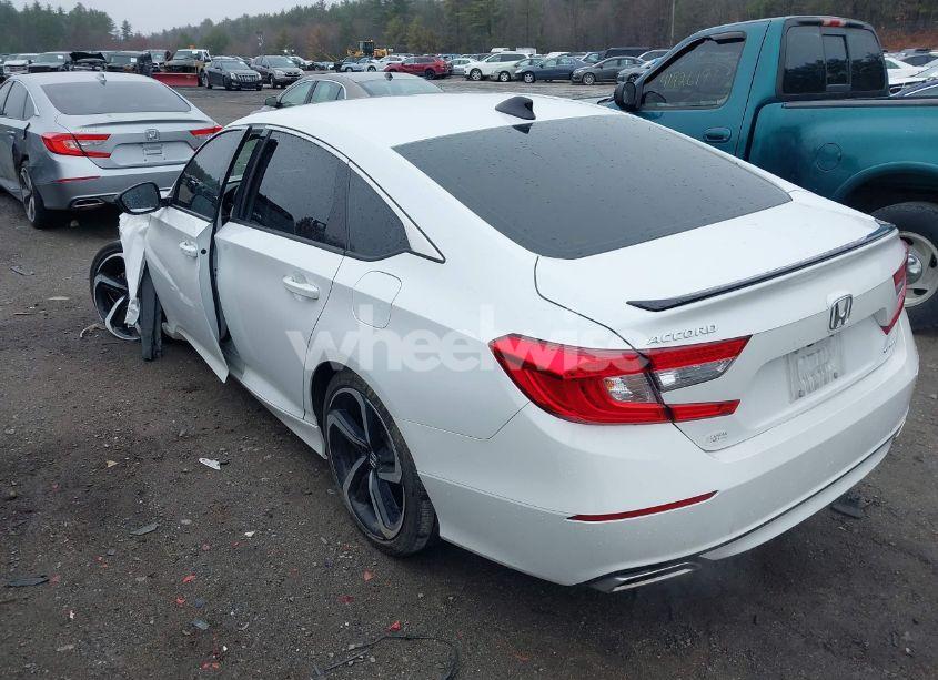 Photo 3 of 2022 Honda Accord SPORT (VIN 1HGCV1F38NA082987)