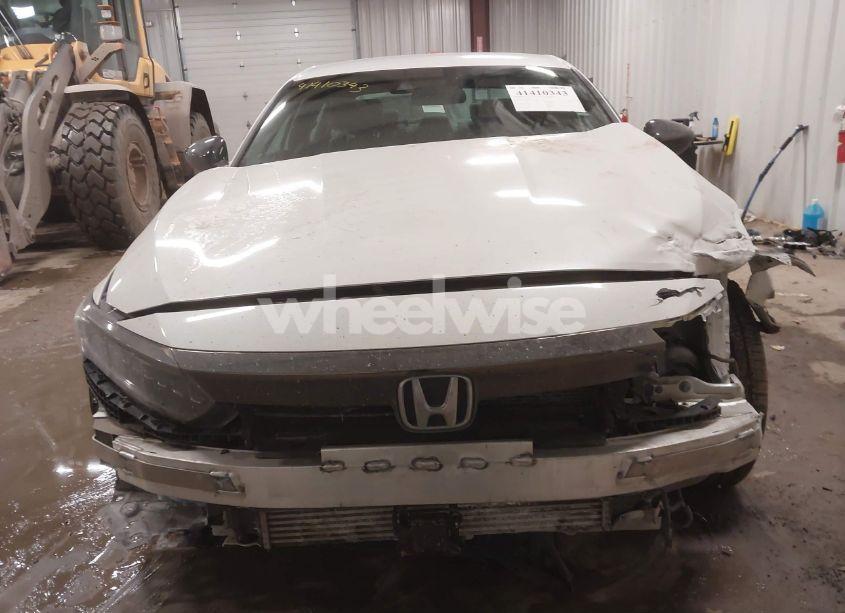 Photo 6 of 2022 Honda Accord SPORT (VIN 1HGCV1F38NA101697)