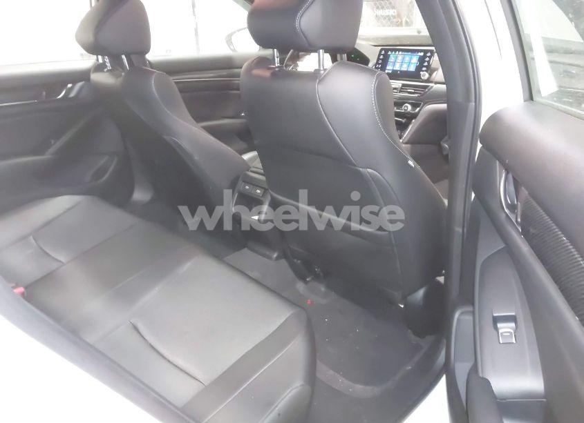 Photo 8 of 2022 Honda Accord SPORT (VIN 1HGCV1F38NA101697)