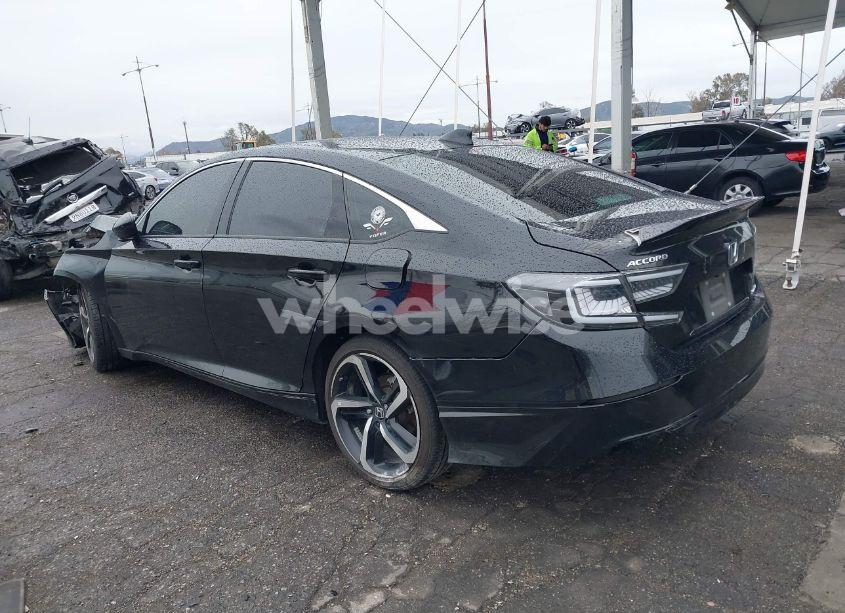 Photo 3 of 2022 Honda Accord SPORT (VIN 1HGCV1F38NA118435)