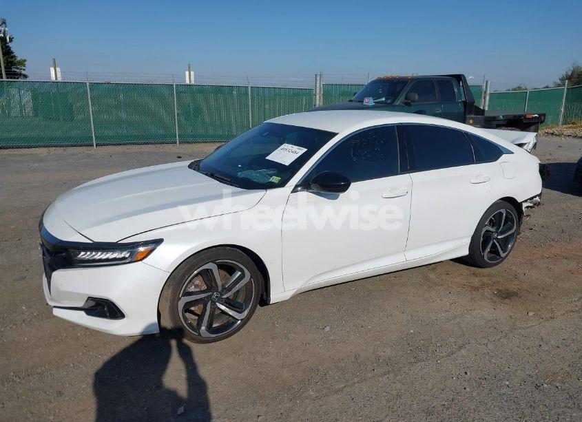 Photo 2 of 2022 Honda Accord SPORT (VIN 1HGCV1F38NA120685)