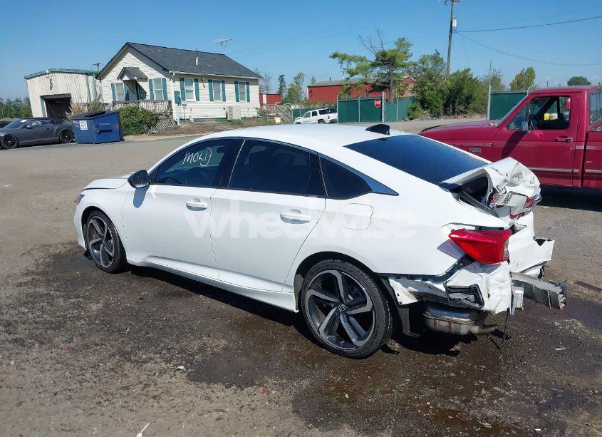 Photo 3 of 2022 Honda Accord SPORT (VIN 1HGCV1F38NA120685)