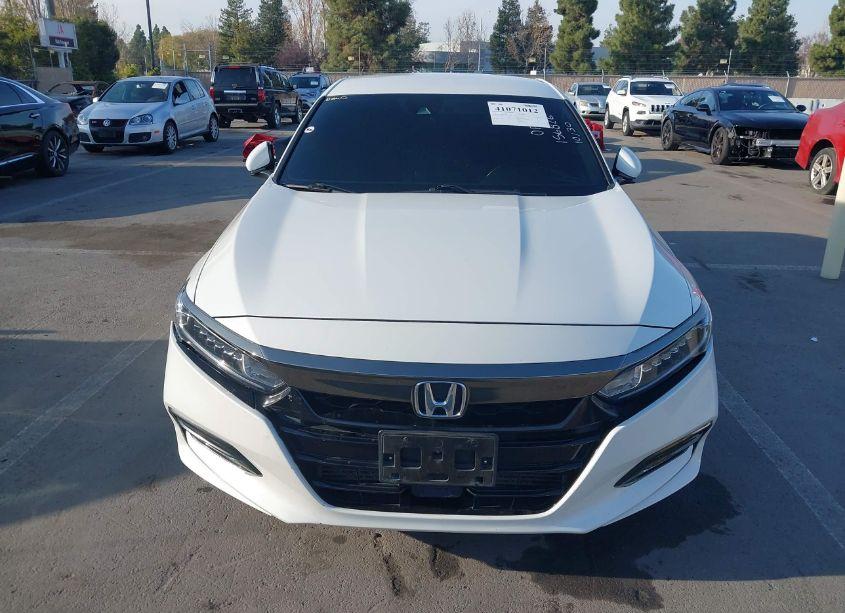 Photo 6 of 2018 Honda Accord SPORT (VIN 1HGCV1F39JA058837)