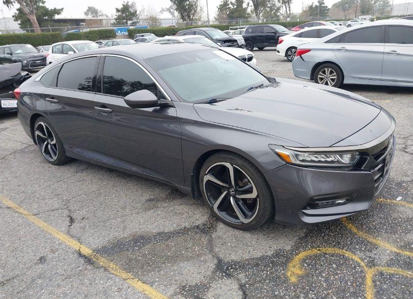 2018 Honda Accord SPORT (VIN 1HGCV1F39JA063634) main photo