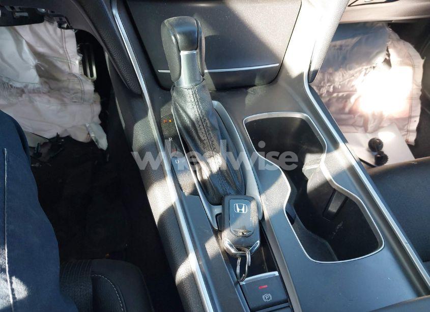 Photo 11 of 2018 Honda Accord SPORT (VIN 1HGCV1F39JA135562)