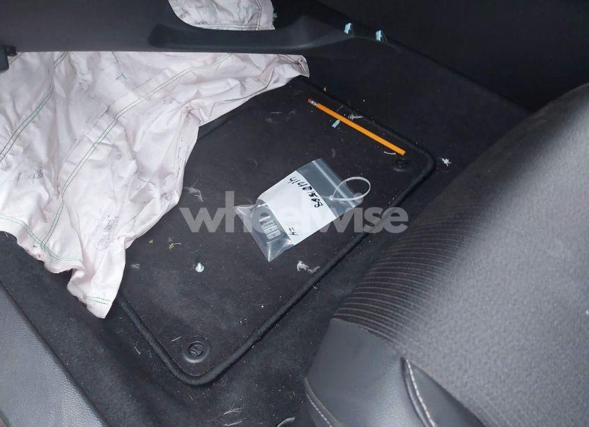 Photo 18 of 2018 Honda Accord SPORT (VIN 1HGCV1F39JA135562)