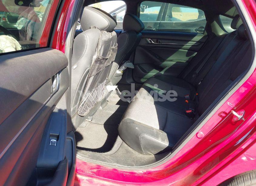 Photo 8 of 2018 Honda Accord SPORT (VIN 1HGCV1F39JA135562)