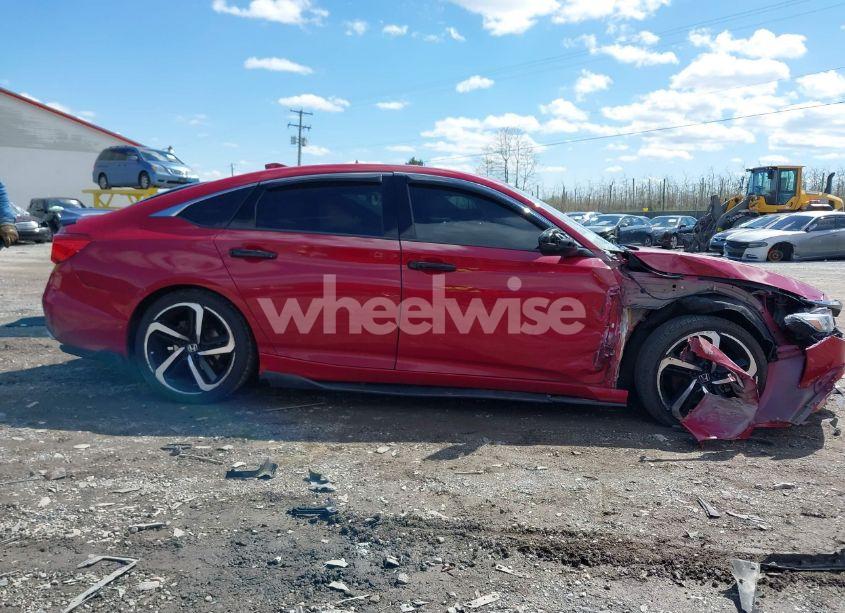 Photo 13 of 2018 Honda Accord SPORT (VIN 1HGCV1F39JA154516)