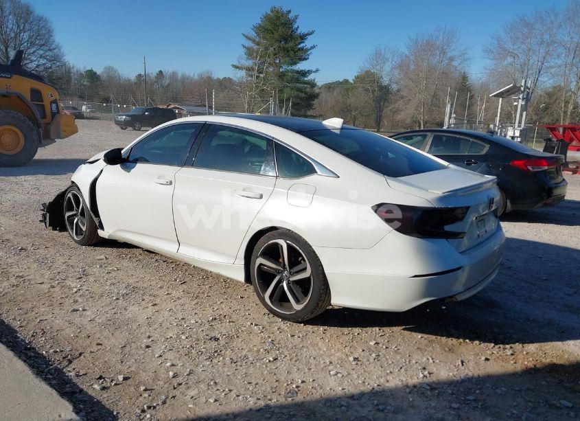 Photo 3 of 2018 Honda Accord SPORT (VIN 1HGCV1F39JA163992)