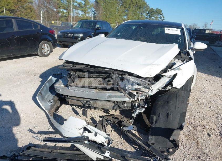 Photo 6 of 2018 Honda Accord SPORT (VIN 1HGCV1F39JA163992)