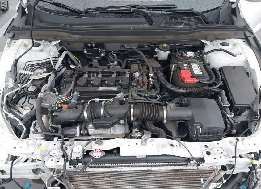 Photo 10 of 2018 Honda Accord SPORT (VIN 1HGCV1F39JA175415)