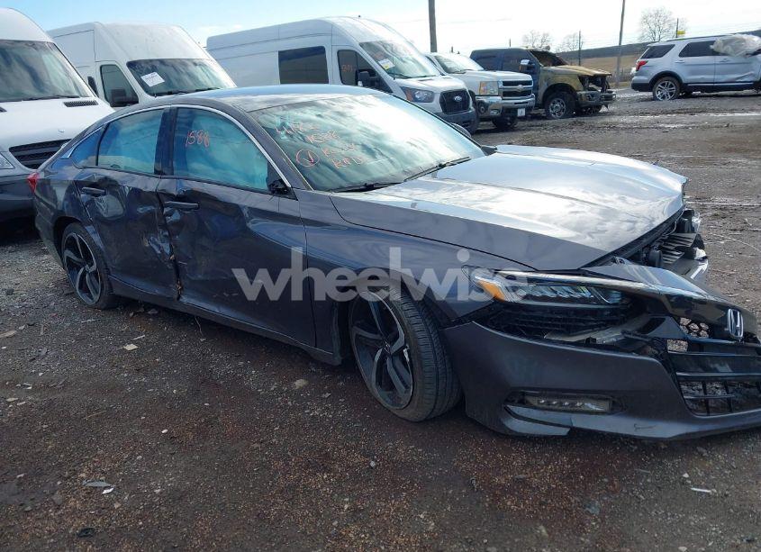 2018 Honda Accord SPORT (VIN 1HGCV1F39JA192702) main photo