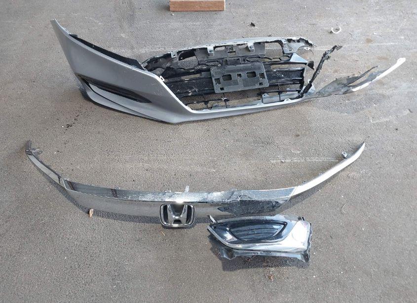 Photo 12 of 2018 Honda Accord SPORT (VIN 1HGCV1F39JA200734)