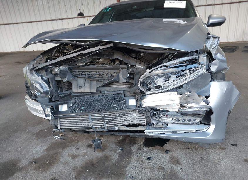 Photo 6 of 2018 Honda Accord SPORT (VIN 1HGCV1F39JA200734)