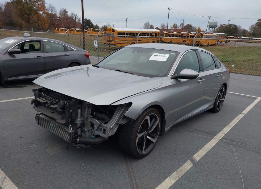 Photo 2 of 2018 Honda Accord SPORT (VIN 1HGCV1F39JA231014)