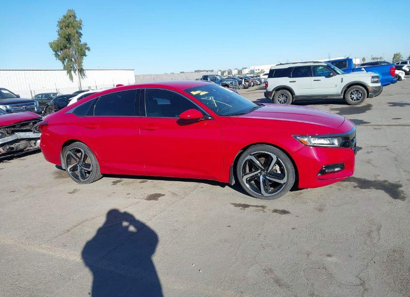 Photo 13 of 2018 Honda Accord SPORT (VIN 1HGCV1F39JA237945)