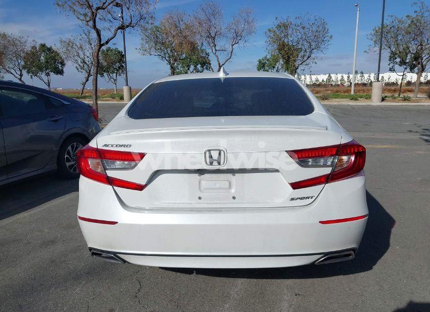 Photo 16 of 2018 Honda Accord SPORT (VIN 1HGCV1F39JA265857)