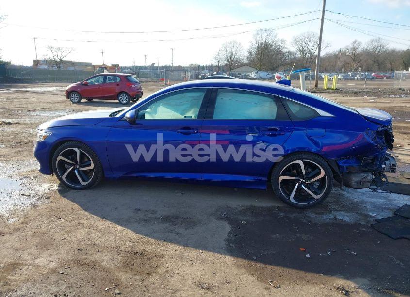 Photo 15 of 2019 Honda Accord SPORT (VIN 1HGCV1F39KA007131)