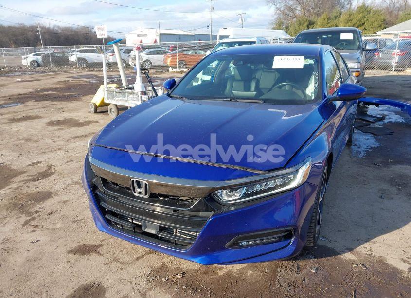 Photo 2 of 2019 Honda Accord SPORT (VIN 1HGCV1F39KA007131)