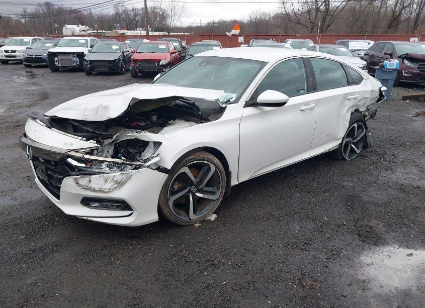 Photo 2 of 2019 Honda Accord SPORT (VIN 1HGCV1F39KA009428)
