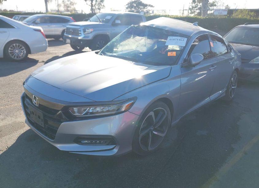 Photo 2 of 2019 Honda Accord SPORT (VIN 1HGCV1F39KA062324)