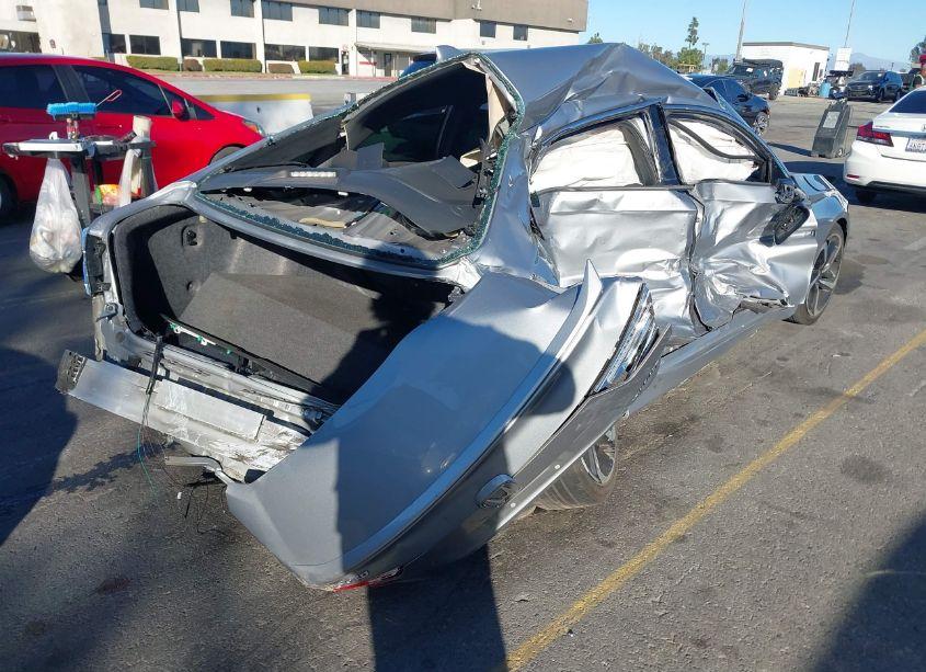 Photo 4 of 2019 Honda Accord SPORT (VIN 1HGCV1F39KA062324)