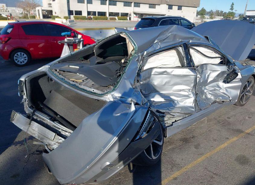 Photo 6 of 2019 Honda Accord SPORT (VIN 1HGCV1F39KA062324)