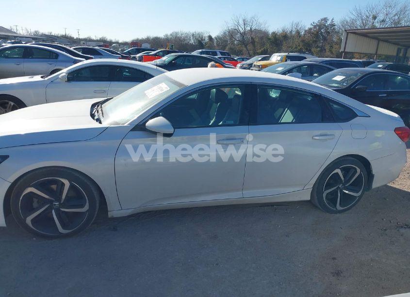 Photo 14 of 2019 Honda Accord SPORT (VIN 1HGCV1F39KA073159)