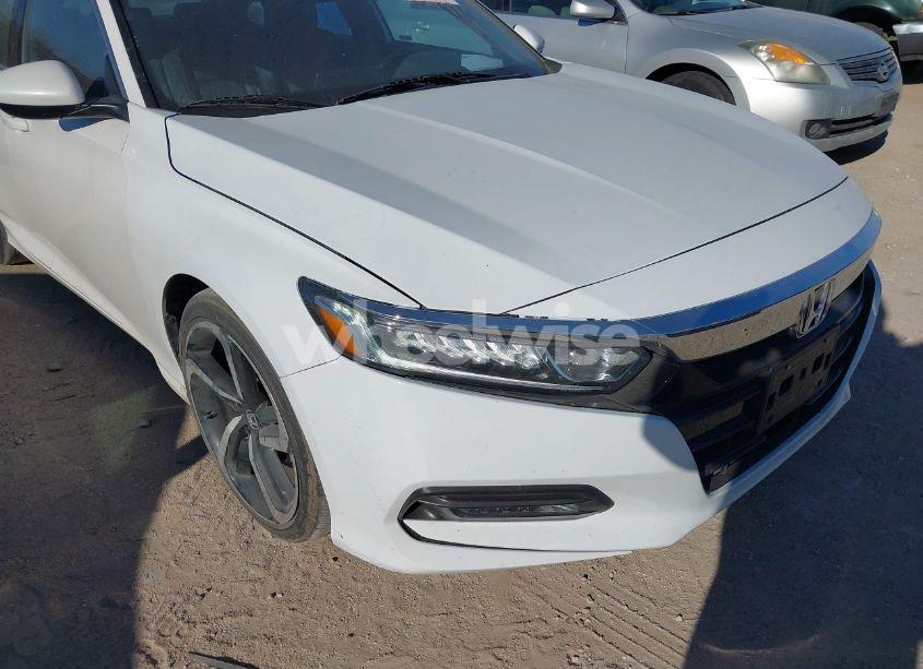 Photo 6 of 2019 Honda Accord SPORT (VIN 1HGCV1F39KA073159)