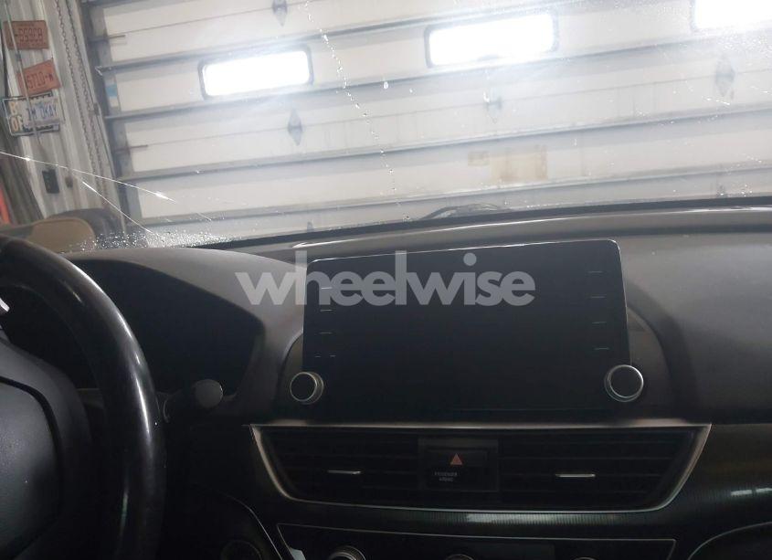 Photo 18 of 2019 Honda Accord SPORT (VIN 1HGCV1F39KA092245)