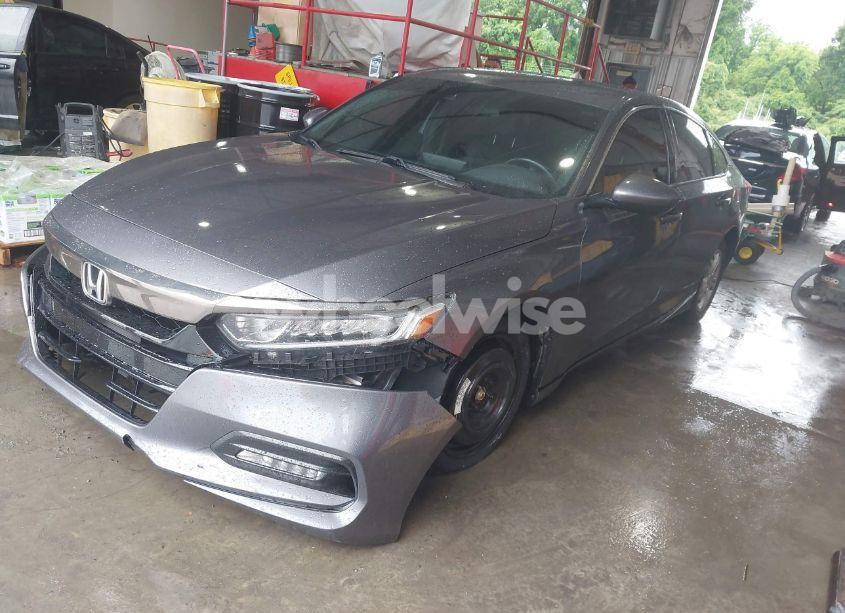 Photo 2 of 2019 Honda Accord SPORT (VIN 1HGCV1F39KA092245)