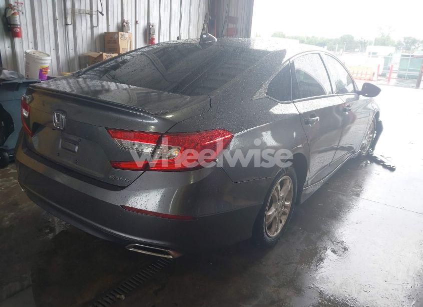 Photo 4 of 2019 Honda Accord SPORT (VIN 1HGCV1F39KA092245)