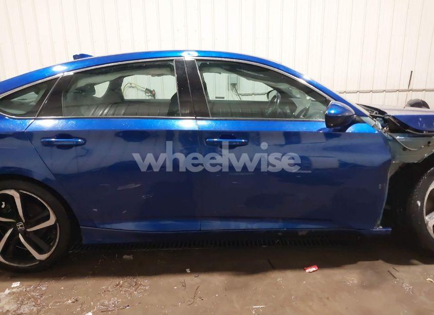 Photo 14 of 2019 Honda Accord SPORT (VIN 1HGCV1F39KA100621)